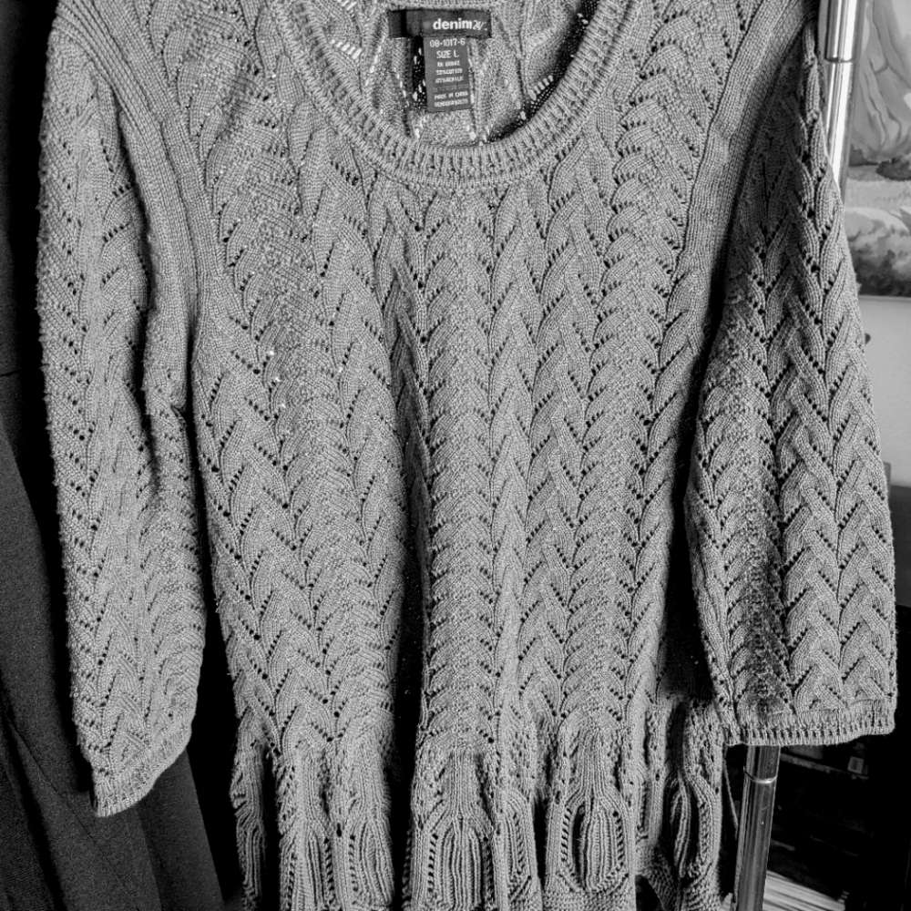 Denim 24/7 Women's Taupe Knit Sweater - Crew Neck